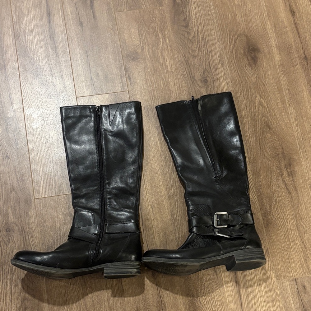 Rusty Black Leather Upper Boots